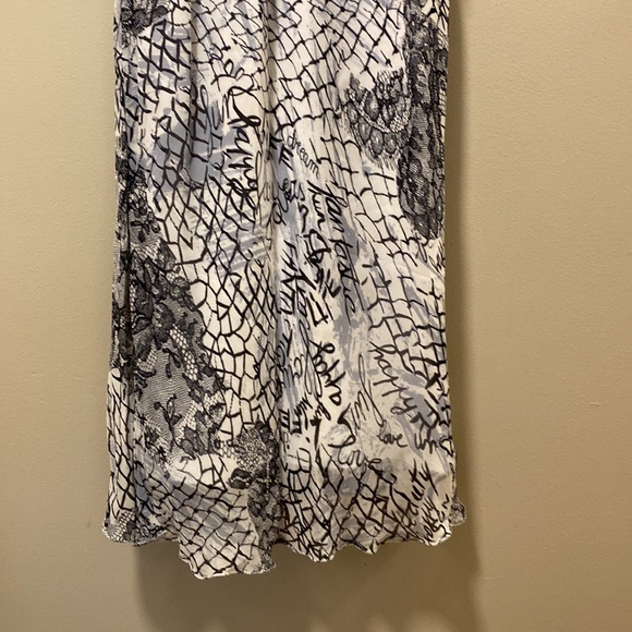 NWT Rene Derby Printed Mid Length Dress - Picture 4 of 13